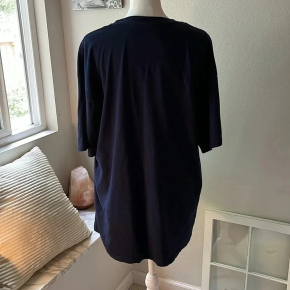 Disney "GRANDMA" Minnie Mouse Ladies T Size XL Navy Blue Disney Parks - Picture 5 of 7